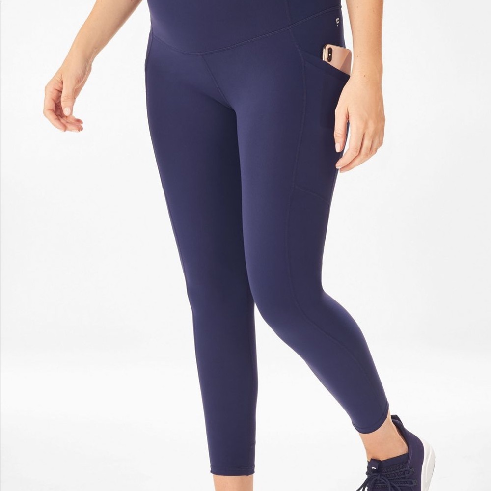 Fabletics maternity leggings